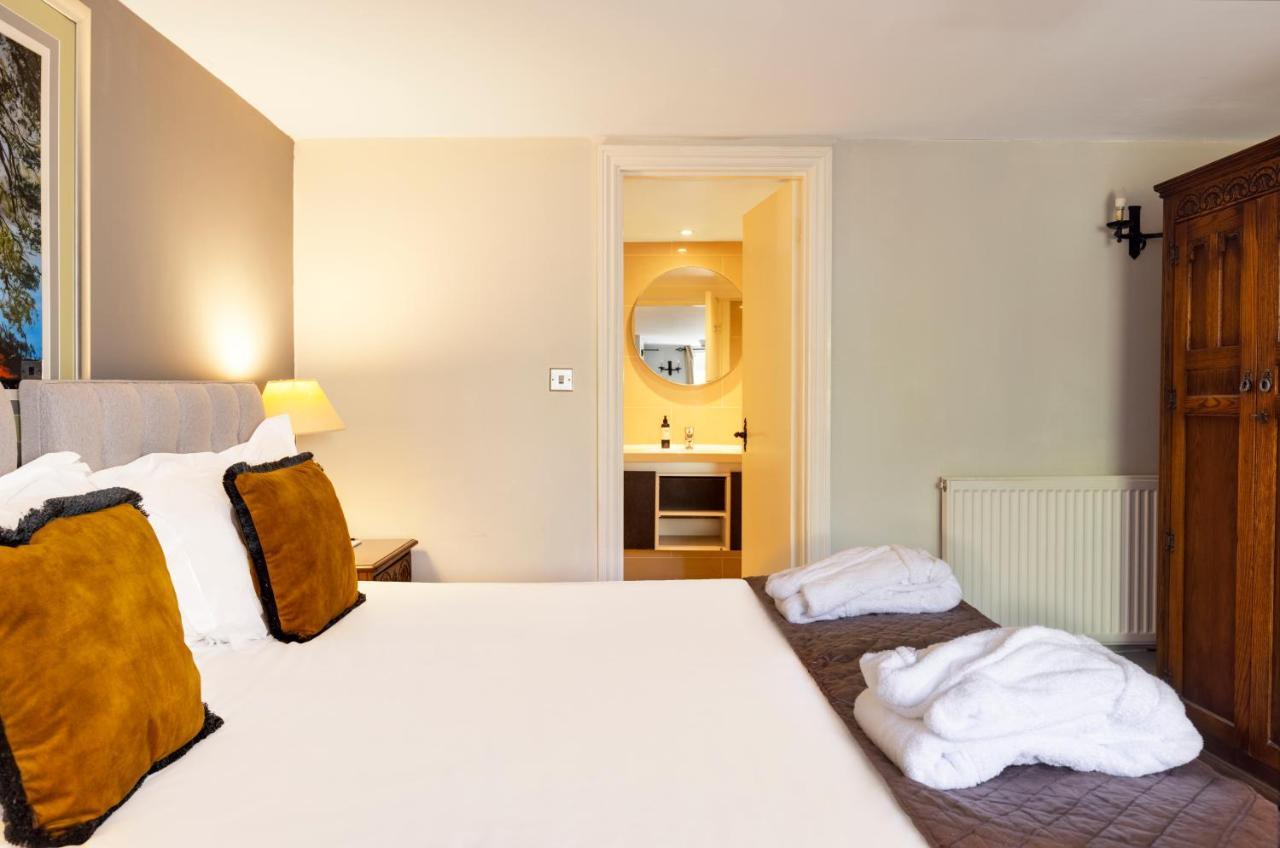 Salford Priors Karma Salford Hall Hotel מראה חיצוני תמונה